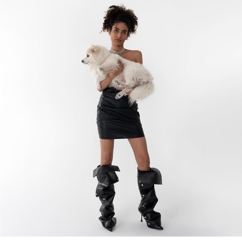 Pointed Toe Stiletto High Heel Boots Detachable
Snap-off Panel Shark Boots new